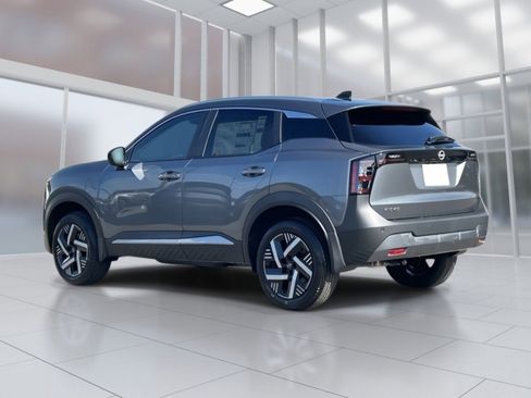 New 2026 Nissan Kicks SV FWD image 2