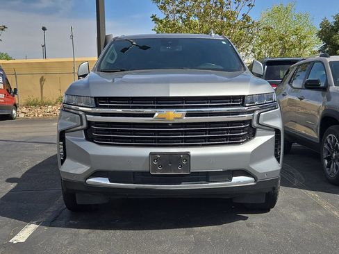 Used 2023 Chevrolet Tahoe LT w/ LT Signature Plus Package image 2