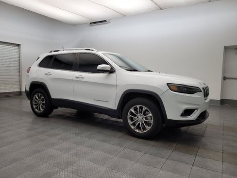 Used 2020 Jeep Cherokee Latitude Plus w/ Comfort/Convenience Group image 11