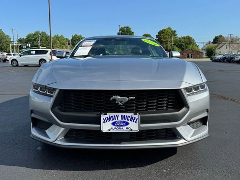 Used 2024 Ford Mustang Premium image 21