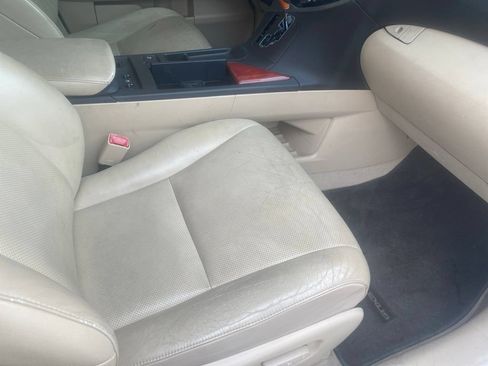 Used 2010 Lexus RX 350 2WD w/ Premium Pkg image 13