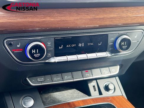 Used 2023 Audi Q5 2.0T Premium w/ Convenience Package image 21