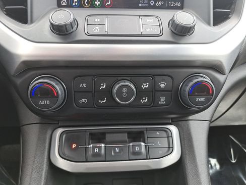 Used 2022 GMC Acadia SLE w/ Driver Convenience Package AWD/4WD image 22