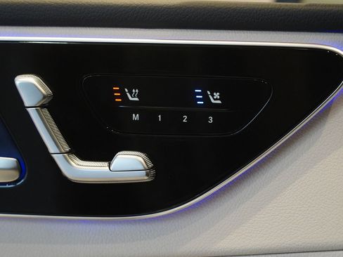 New 2026 Mercedes-Benz C 300 4MATIC Sedan image 30