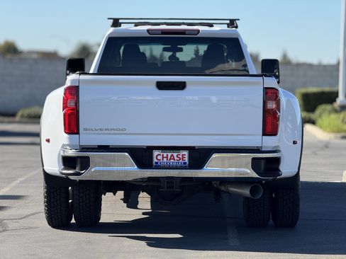 Certified 2023 Chevrolet Silverado 3500 W/T w/ WT Convenience Package image 6