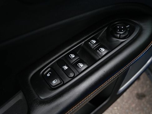 Used 2018 Jeep Compass Latitude w/ Popular Equipment Group AWD/4WD image 34