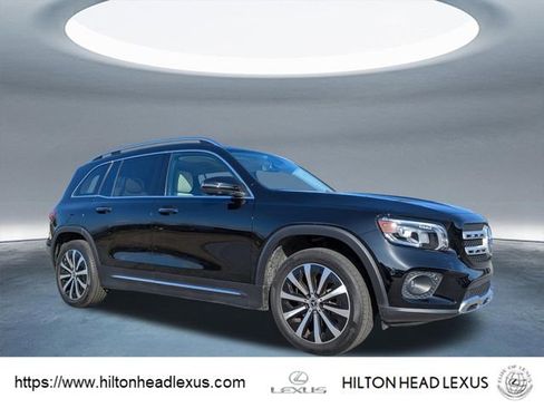 Used 2022 Mercedes-Benz GLB 250 image 1