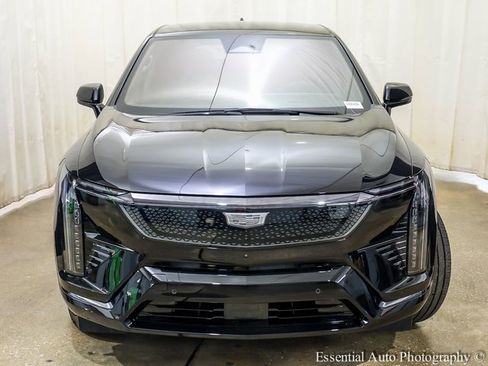 New 2025 Cadillac Optiq Sport 2 w/ LPO, Floor Liner Package image 4