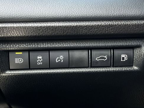 Used 2025 Toyota Camry XSE w/ Premium Package image 20