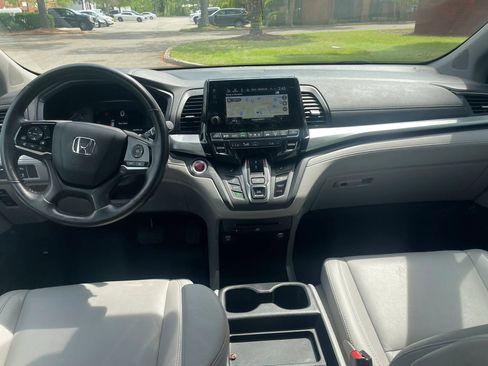 Used 2020 Honda Odyssey Touring image 14
