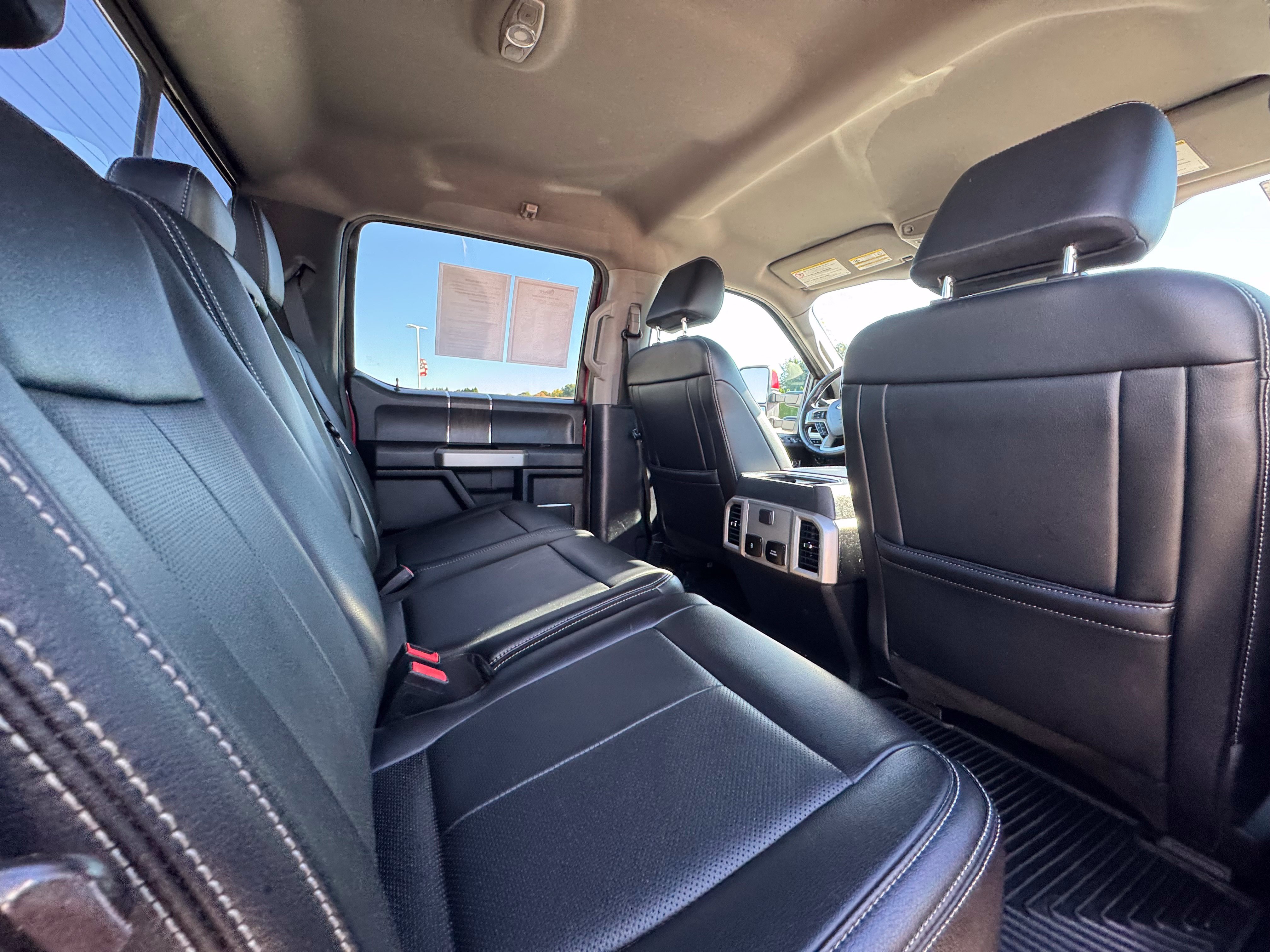 Used 2021 Ford F250 Lariat w/ Lariat Value Package AWD/4WD image 19
