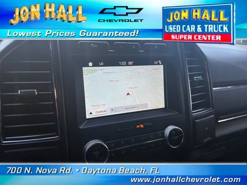 Used 2018 Ford Expedition Limited w/ Equipment Group 301A RWD image 23