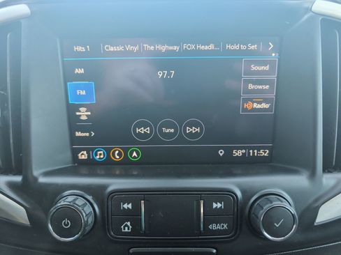 Used 2020 GMC Terrain SLT w/ GMC Pro Grade Package image 13