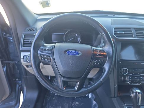 Used 2019 Ford Explorer XLT w/ Equipment Group 201A image 14