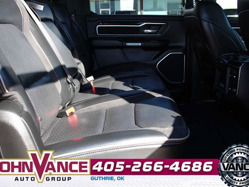 Used 2019 RAM 1500 Laramie image 21