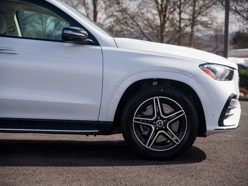 Certified 2025 Mercedes-Benz GLE 350 4MATIC image 11