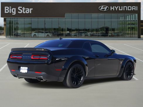 Used 2023 Dodge Challenger R/T Scat Pack image 4