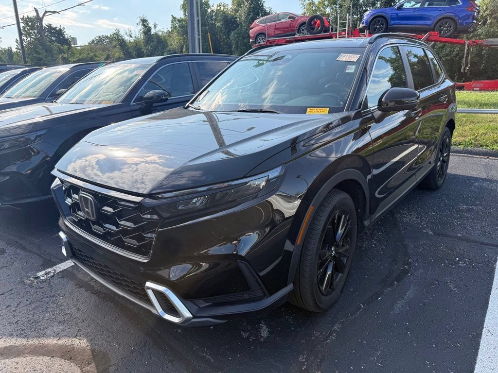 Used 2024 Honda CR-V Sport Touring image 3
