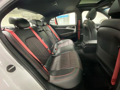 Used 2022 Genesis G70 3.3T w/ Sport Advanced Package image 29