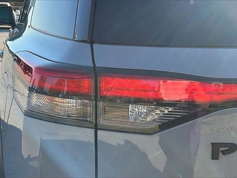 Certified 2023 Nissan Pathfinder Platinum w/ Lighting Package (N93) image 29