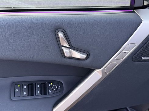 Used 2026 BMW iX xDrive45 image 21