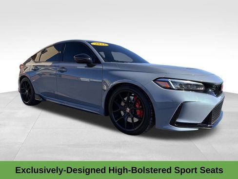 Used 2023 Honda Civic Type R image 15