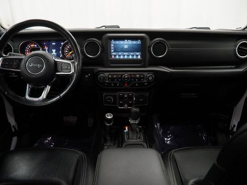 Certified 2019 Jeep Wrangler Unlimited Sahara w/ Cold Weather Group image 28