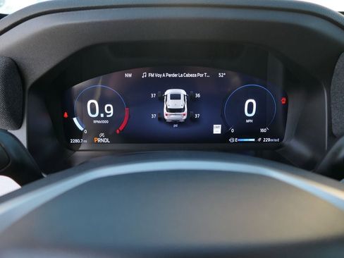 Used 2025 Ford Explorer Active w/ Active Comfort Package image 17