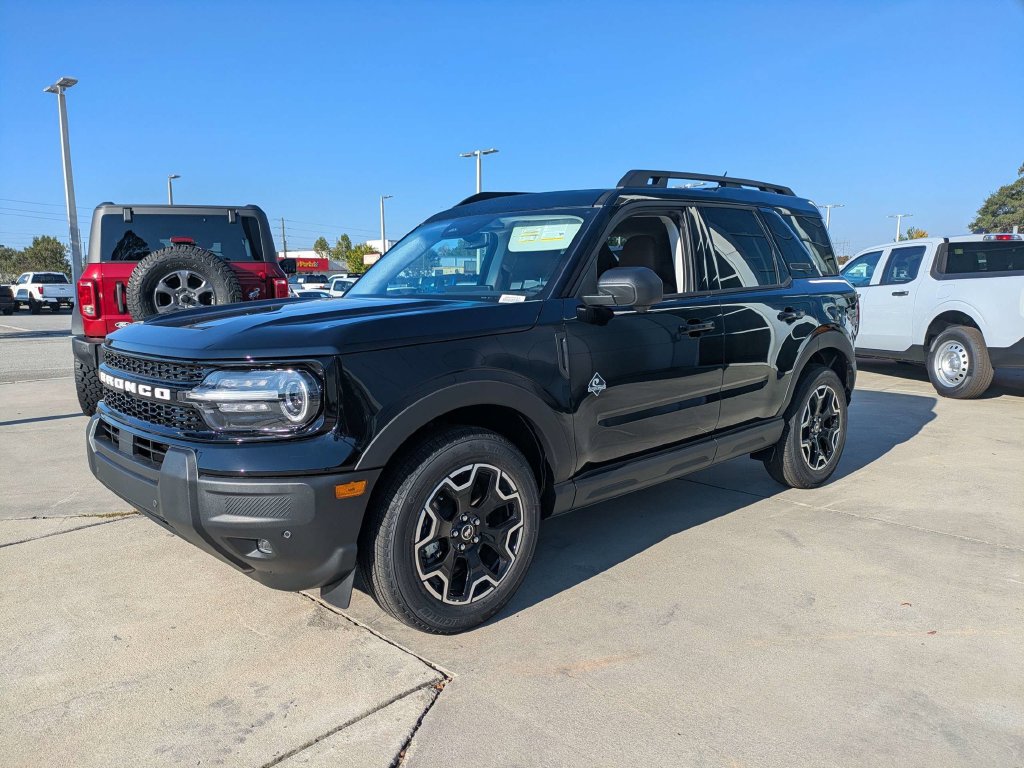 New 2026 Ford Bronco Sport Outer Banks w/ Outer Banks Tech Package+ AWD/4WD image 7