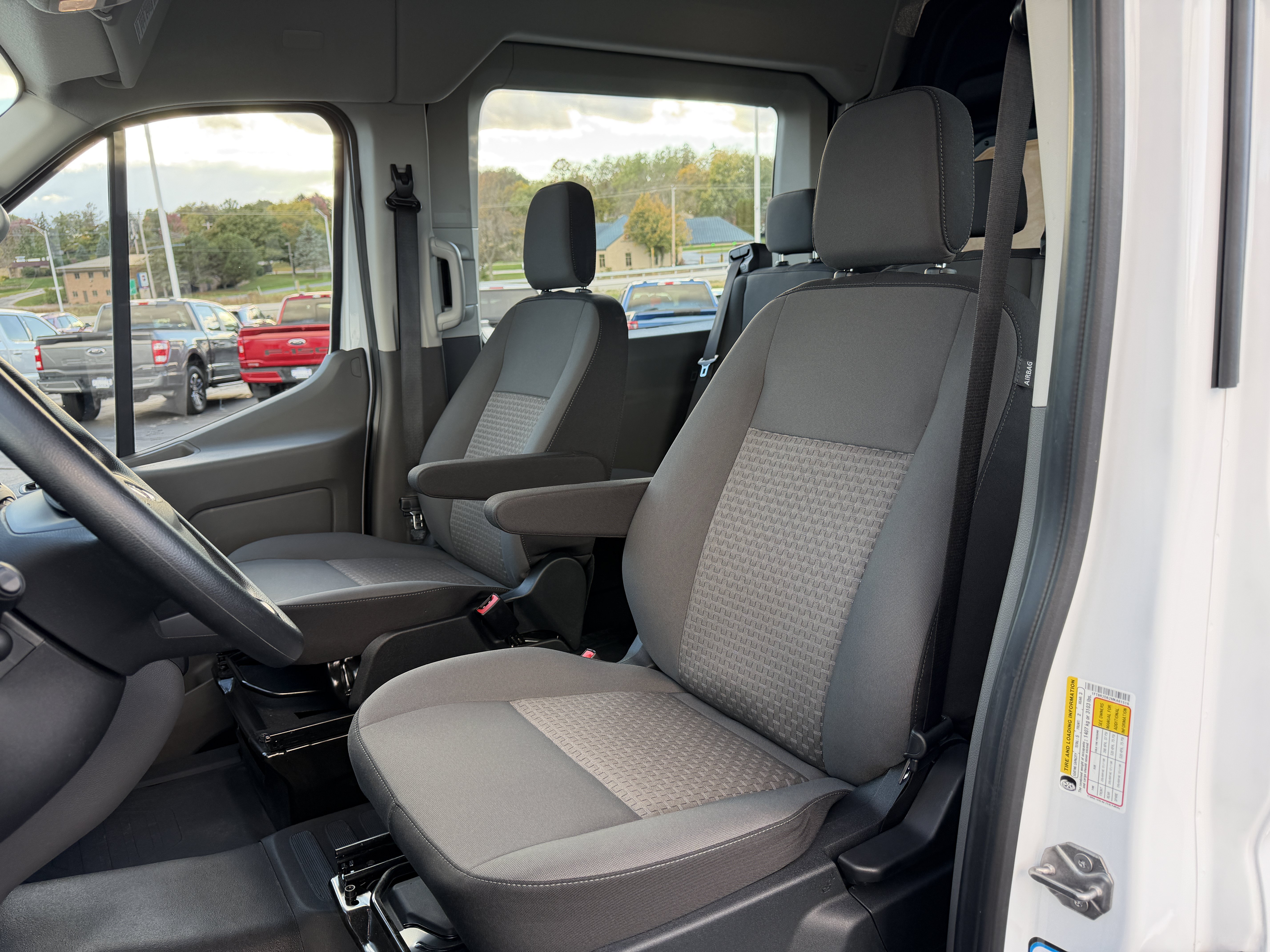Certified 2021 Ford Transit 250 Medium Roof AWD image 11