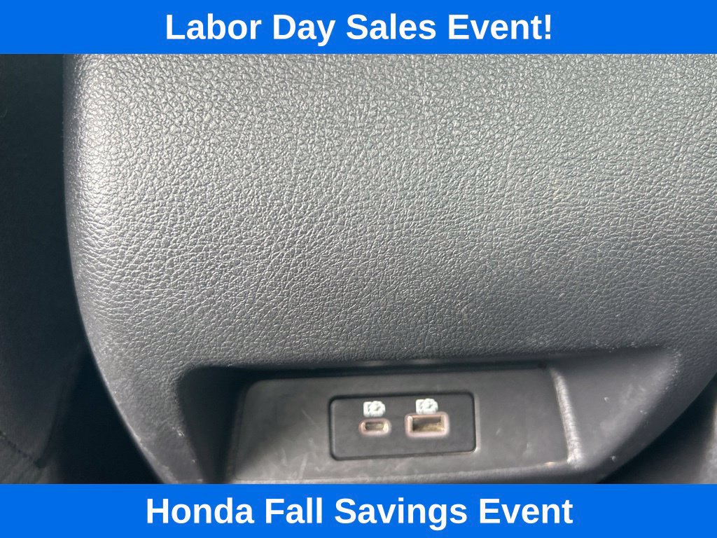 Used 2025 Nissan Altima 2.5 SV FWD image 13