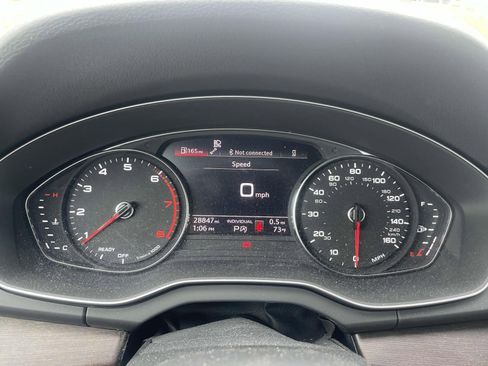 Used 2023 Audi Q5 2.0T Premium w/ Convenience Package AWD/4WD image 20