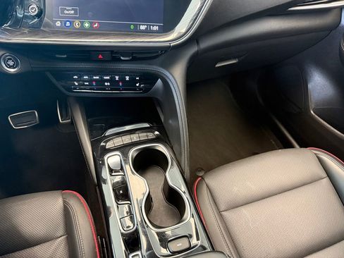 Used 2024 Toyota Corolla LE image 21