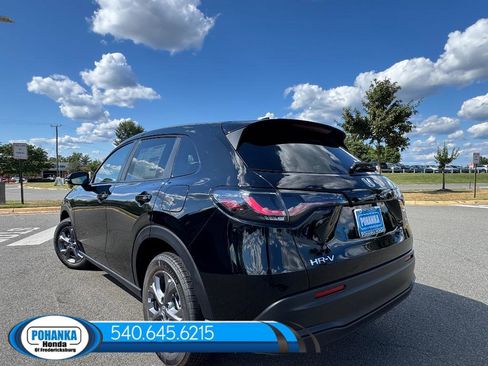 New 2026 Honda HR-V LX image 2