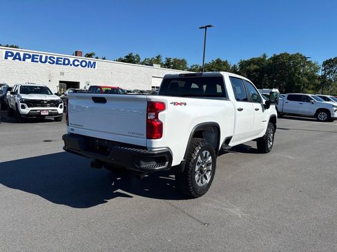 Used 2024 Chevrolet Silverado 2500 Custom w/ Custom Value Package AWD/4WD image 4