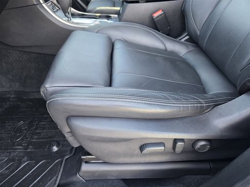 Used 2022 Subaru Ascent Limited w/ Technology Package image 21