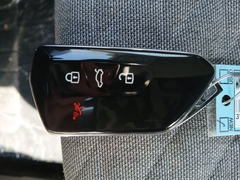 New 2026 Volkswagen Tiguan S image 27