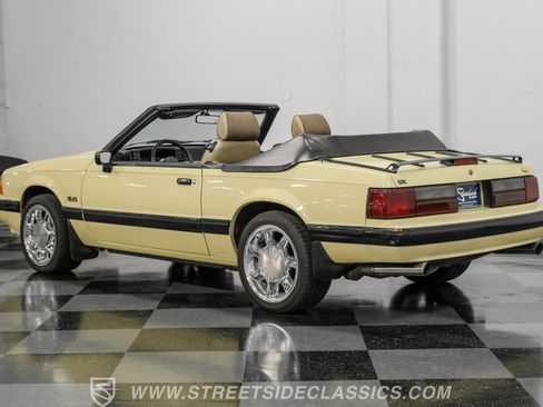 Used 1989 Ford Mustang LX image 7