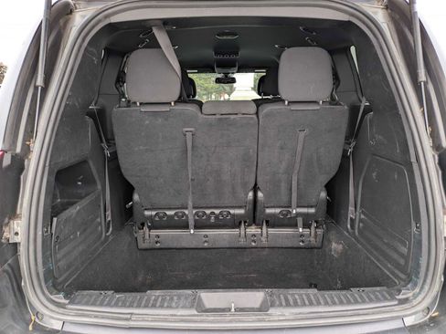 Used 2019 Dodge Grand Caravan SE image 24