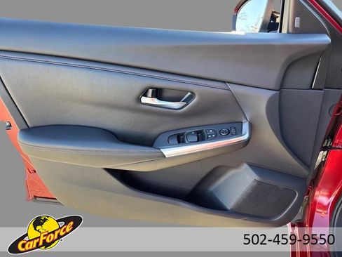 Used 2024 Nissan Sentra SR image 16