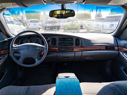 Used 2002 Buick Le Sabre Custom w/ Luxury Pkg FWD image 25