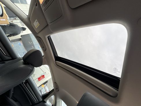 Used 2018 Honda Accord EX-L image 23