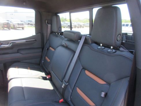 New 2026 GMC Sierra 1500 AT4 AWD/4WD image 13