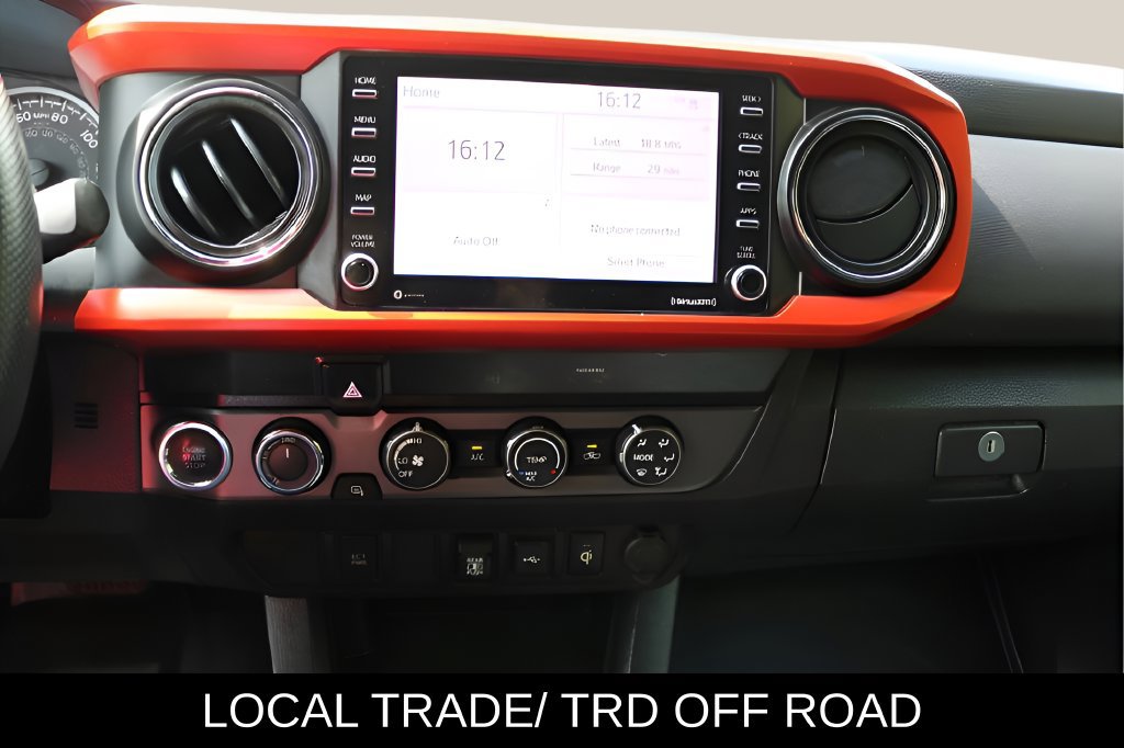 Used 2020 Toyota Tacoma TRD Off-Road AWD/4WD image 18