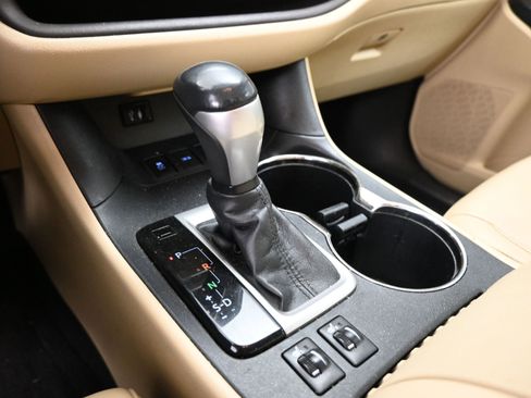 Used 2015 Toyota Highlander XLE image 15