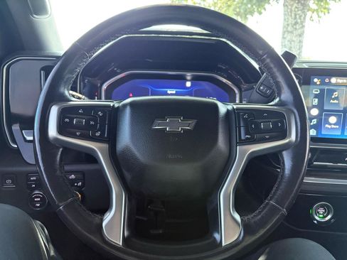 Used 2022 Chevrolet Silverado 1500 RST AWD/4WD image 21