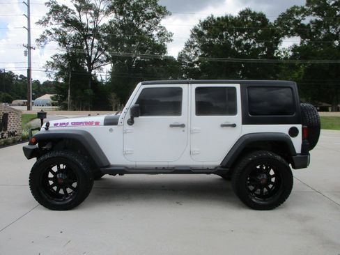 Used 2016 Jeep Wrangler Unlimited Sport w/ Quick Order Package 24S AWD/4WD image 18
