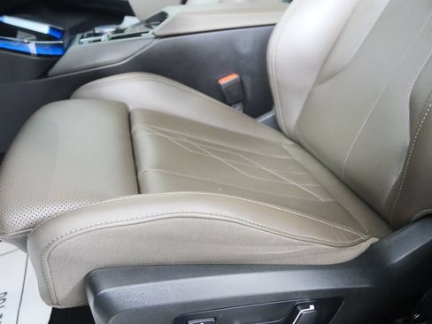 Certified 2025 BMW X3 M50 w/ Premium Package AWD/4WD image 9
