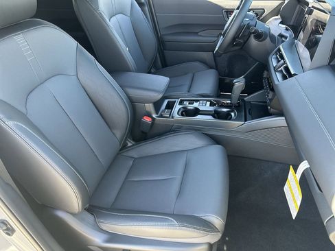 New 2026 Subaru Outback Touring XT AWD/4WD image 7