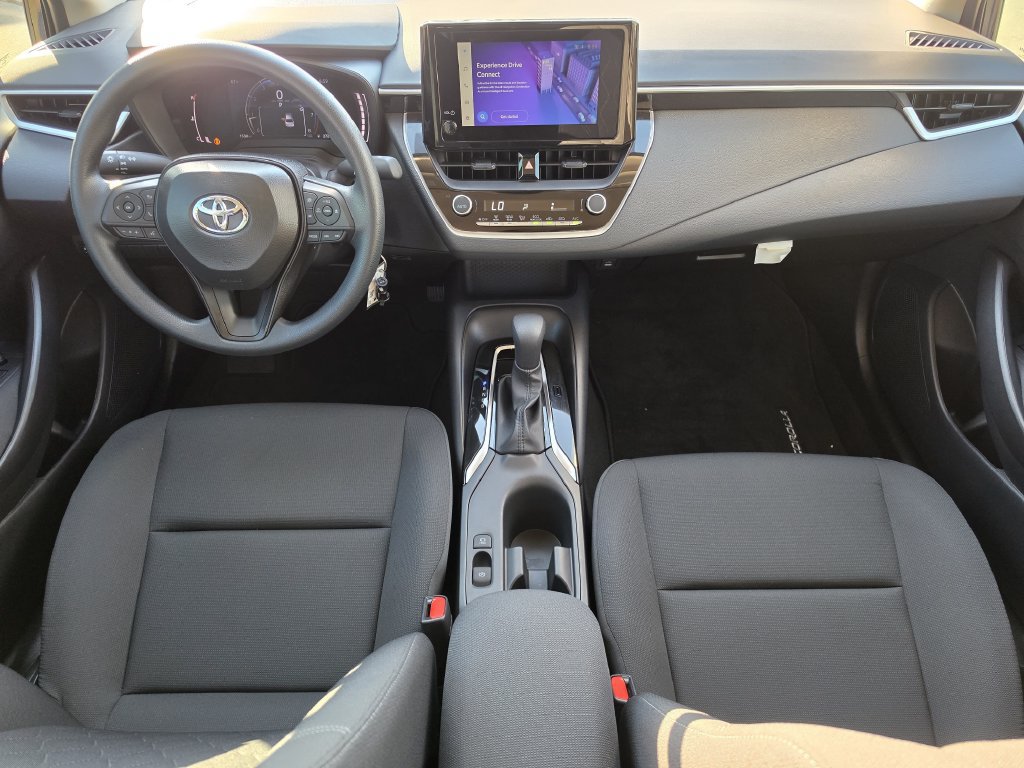 Used 2026 Toyota Corolla LE FWD image 13
